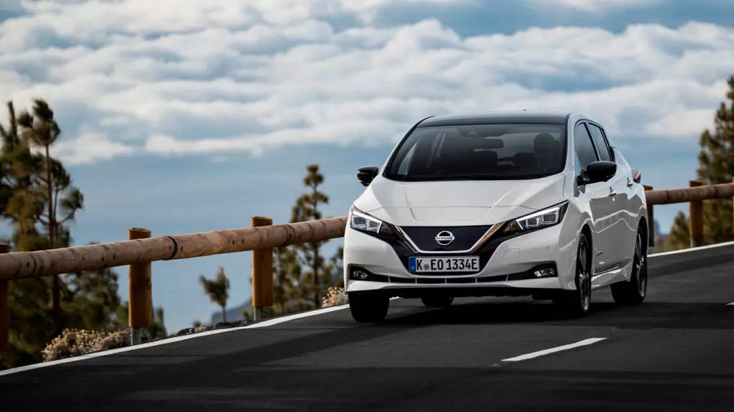 SALGSVINNER: Nissan Leaf topper salgslistene for elektriske biler, ikke bare i Norge, men i hele Europa. Foto: Nissan