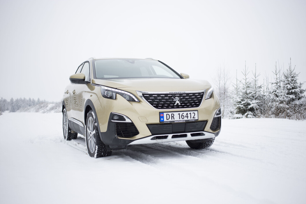 SALGSVINNER: Peugeot, her med prisvinner-modellen 3008, er et av selskapene med kraftigst vekst i bilsalget i Europa hittil i år. Foto: Sveinung Uddu Ystad SALGSVINNER: Peugeot, her med prisvinner-modellen 3008, er et av selskapene med kraftigst vekst i bilsalget i Europa hittil i år. Foto: Sveinung Uddu Ystad
