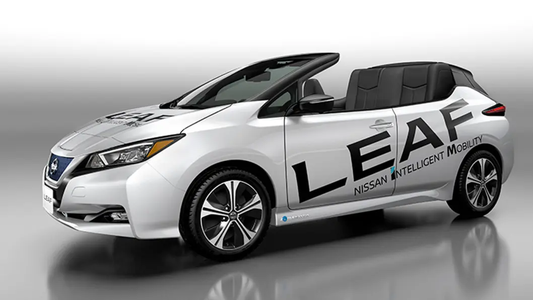 BARE EN FLEIP? Nissan Leaf Open Car ble vist fram på en utstilling i Tokyo før helgen. Forhåpentligvis får vi aldri se den igjen. BARE EN FLEIP? Nissan Leaf Open Car ble vist fram på en utstilling i Tokyo før helgen. Forhåpentligvis får vi aldri se den igjen.