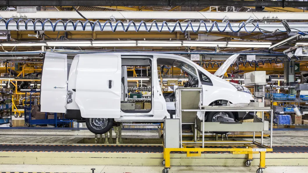 BYGGER FOR FREMTIDEN: Med 30 mils rekkevidde og bagasjerom som kan romme et par europaller, styrker e-NV200 Nissans posisjon som elbilprodusent. Bilen kan også leveres som personbil. Foto: Nissan BYGGER FOR FREMTIDEN: Med 30 mils rekkevidde og bagasjerom som kan romme et par europaller, styrker e-NV200 Nissans posisjon som elbilprodusent. Bilen kan også leveres som personbil. Foto: Nissan
