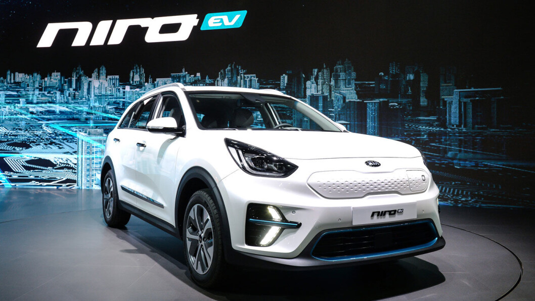 HØSTENS NYHET: Kia Niro Electric bør bli en av Norges mestselgende biler i 2019, hvis vi får nok biler til Norge. Både plassen og rekkevidden er blant de beste av de billigere elbilene. HØSTENS NYHET: Kia Niro Electric bør bli en av Norges mestselgende biler i 2019, hvis vi får nok biler til Norge. Både plassen og rekkevidden er blant de beste av de billigere elbilene.