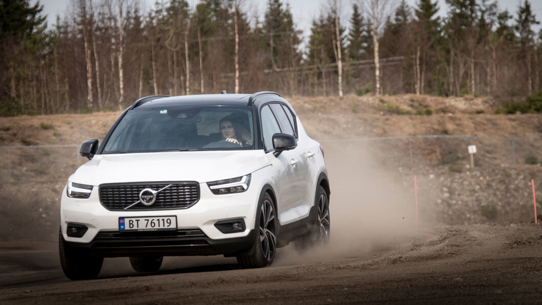 EL-KLAR: Årets bil 2018, Volvo XC 40, blir første rene el-bil med Volvo-logo. Foto: Jon Terje Hellgren Hansen EL-KLAR: Årets bil 2018, Volvo XC 40, blir første rene el-bil med Volvo-logo. Foto: Jon Terje Hellgren Hansen