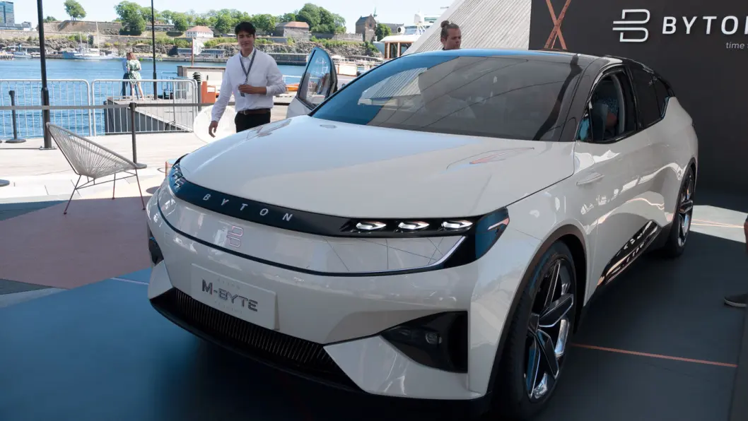 LUKSURIØS KINESER: Med elbilen Byton M-Byte sikter Byton seg inn på det kinesiske, amerikanske og europeiske markedet. LUKSURIØS KINESER: Med elbilen Byton M-Byte sikter Byton seg inn på det kinesiske, amerikanske og europeiske markedet.