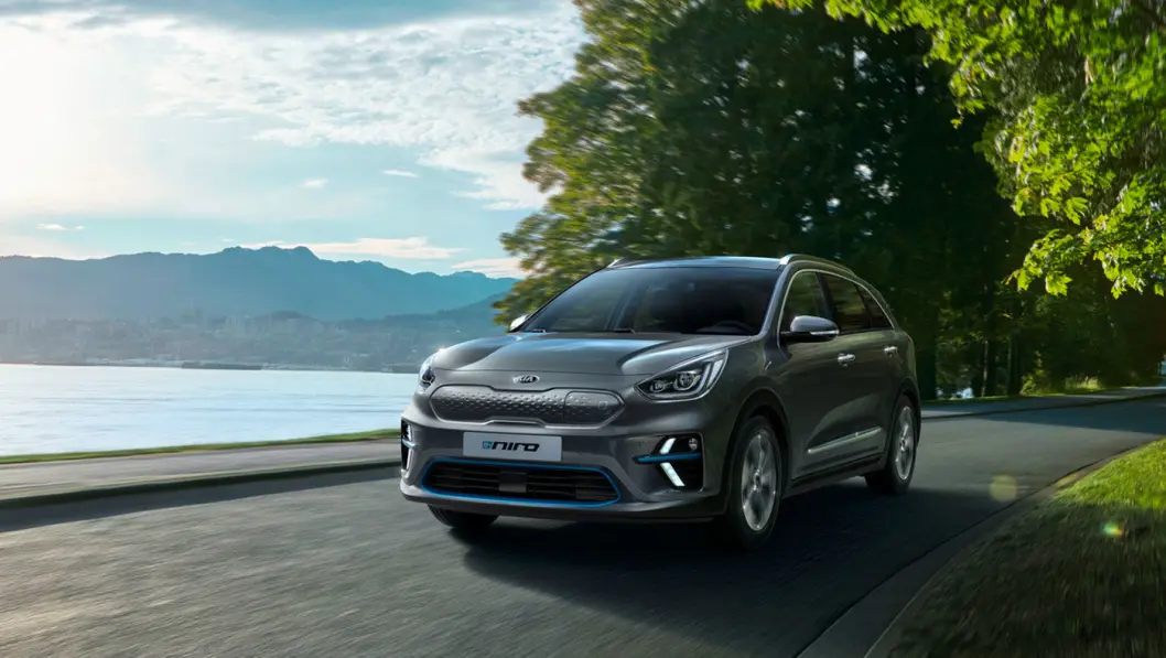 GÅR LANGT: e-Niro kommer med 485 km rekkevidde og 54 minutters ladetid til 80 prosent. GÅR LANGT: e-Niro kommer med 485 km rekkevidde og 54 minutters ladetid til 80 prosent.