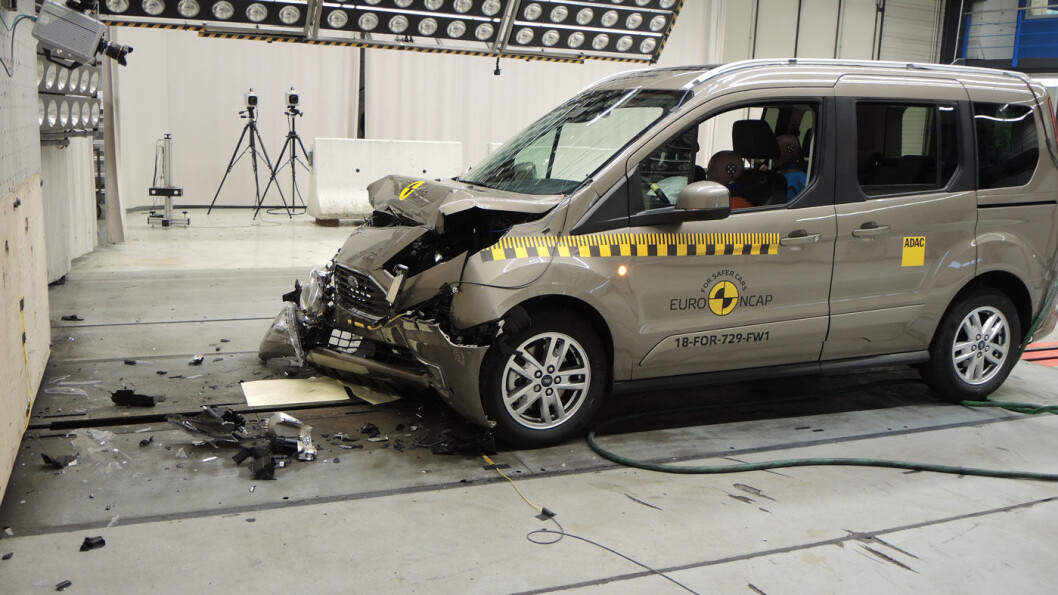 MISSER: Ford Tourneo Connect rammer de myke trafikantene hardt, og trekkes en stjerne. MISSER: Ford Tourneo Connect rammer de myke trafikantene hardt, og trekkes en stjerne.