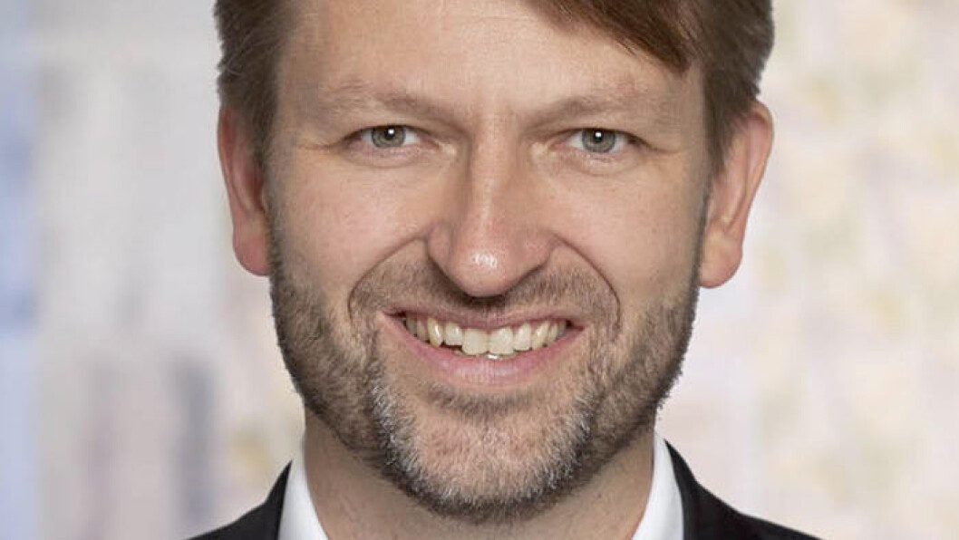 VIL LEGGE FØRINGER: Eirik Lae Solberg (H), leder for Samferdsels- og miljøkomiteen i bystyret i Oslo, vil sette begrensninger for hvor mye private aktører kan ta seg betalt for lading. Foto: Oslo kommune, Sturlason VIL LEGGE FØRINGER: Eirik Lae Solberg (H), leder for Samferdsels- og miljøkomiteen i bystyret i Oslo, vil sette begrensninger for hvor mye private aktører kan ta seg betalt for lading. Foto: Oslo kommune, Sturlason