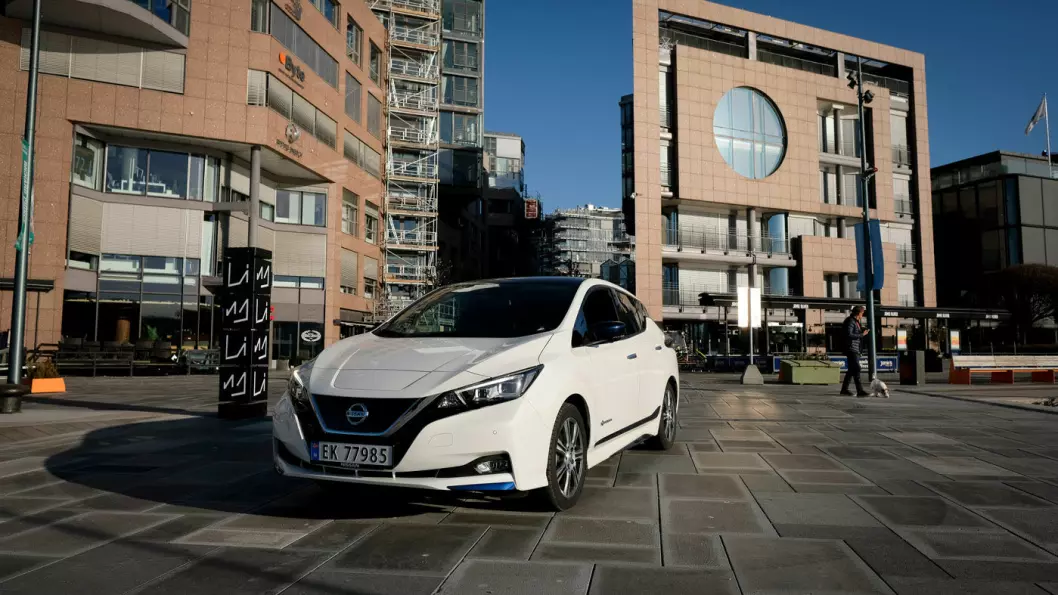 UTSETTER lansering: Nissan Leaf kommer med en større patteripakke. Men ikke i år. Foto: Jon Terje Hellgren Hansen