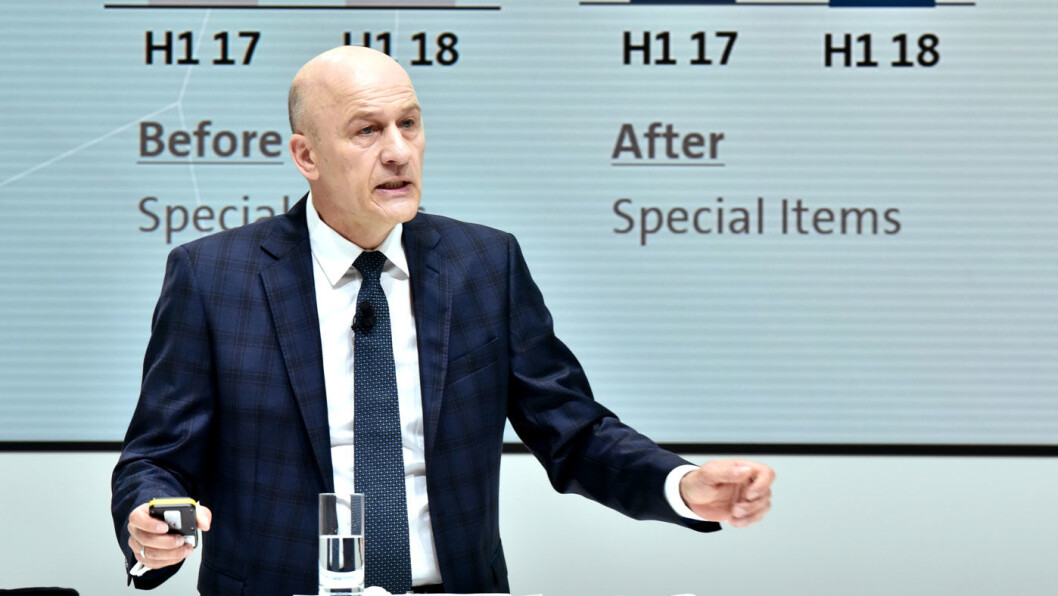 NYE TAP: VAG-konsernets finansdirektør Frank Witter konstaterer at dieselgate fortsatt koster VW dyrt. Samlet vil konsernet trolig måtte ut med 270 milliarder kroner etter jukset. Og det kan bli mer. Foto: Volkswagen AG NYE TAP: VAG-konsernets finansdirektør Frank Witter konstaterer at dieselgate fortsatt koster VW dyrt. Samlet vil konsernet trolig måtte ut med 270 milliarder kroner etter jukset. Og det kan bli mer. Foto: Volkswagen AG