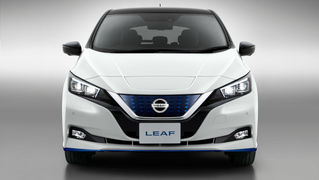 PRIKK LIK: Det er ingen utvendige endringer på oppgraderte Leaf, med mindre du er så spesielt interessert at du ser noen nye lakkfarger. Foto: Nissan PRIKK LIK: Det er ingen utvendige endringer på oppgraderte Leaf, med mindre du er så spesielt interessert at du ser noen nye lakkfarger. Foto: Nissan