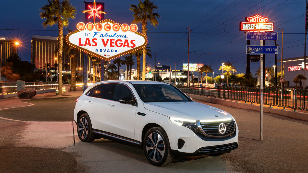 KOMMER SNART: En ny mellomklasse-SUV fra Mercedes lanseres trolig i september, noe senere også i helelektrisk versjon. Her er deres første elbil, EQC – fra USA-lanseringen i Las Vegas i januar. Foto: Daimler AG KOMMER SNART: En ny mellomklasse-SUV fra Mercedes lanseres trolig i september, noe senere også i helelektrisk versjon. Her er deres første elbil, EQC – fra USA-lanseringen i Las Vegas i januar. Foto: Daimler AG