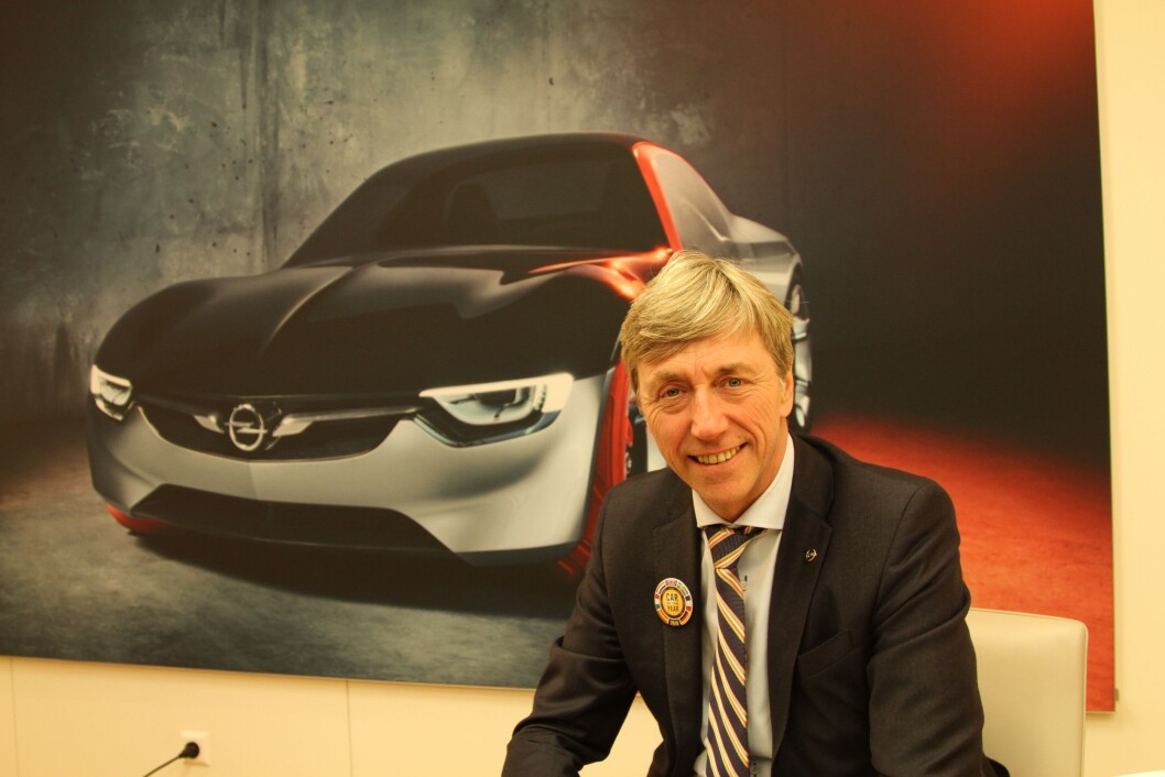 SVÆRT SPENNENDE: – De neste to-tre årene blir svært spennende for oss, med nye modeller som passer perfekt for norske kjøpere, sier Opel-sjef Bernt G. Jessen. Foto: Rune Korsvoll SVÆRT SPENNENDE: – De neste to-tre årene blir svært spennende for oss, med nye modeller som passer perfekt for norske kjøpere, sier Opel-sjef Bernt G. Jessen. Foto: Rune Korsvoll