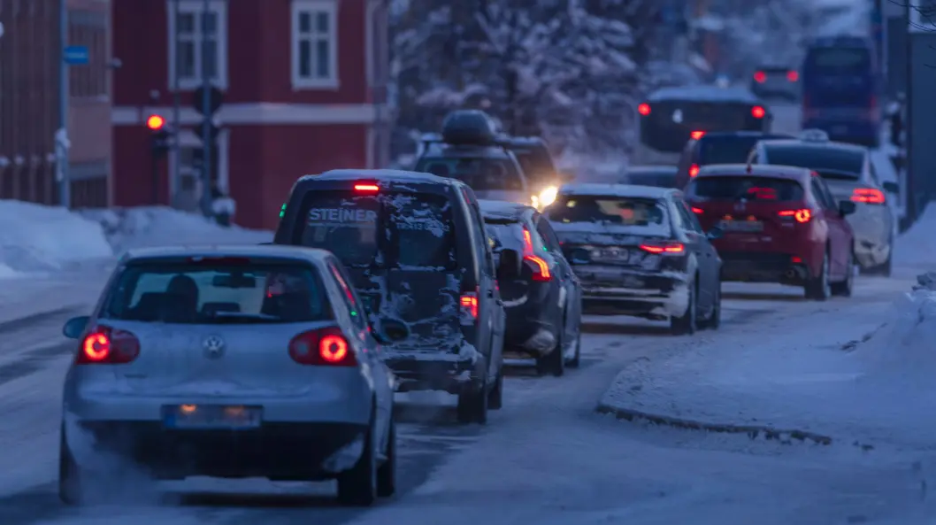 HJEM TIL JUL: Alle sammen samtidig er sjelden en god idé. HJEM TIL JUL: Alle sammen samtidig er sjelden en god idé.