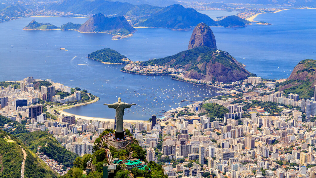 SPEKTAKULÆRE RIO DE JANEIRO: En helt særegen storby med fantastiske strender, Sukkertoppen og den ikoniske Kristusstatuen som troner på toppen av Corcovado-fjellet. SPEKTAKULÆRE RIO DE JANEIRO: En helt særegen storby med fantastiske strender, Sukkertoppen og den ikoniske Kristusstatuen som troner på toppen av Corcovado-fjellet.