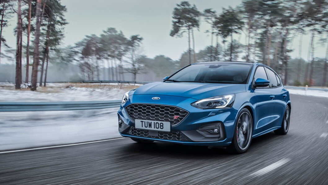 RÅSKINN: Nye Ford Focus ST er klar til å ta opp kampen med en hvilken som helst elbil – og med mye tøffere lyd! Foto: Ford Motor RÅSKINN: Nye Ford Focus ST er klar til å ta opp kampen med en hvilken som helst elbil – og med mye tøffere lyd! Foto: Ford Motor