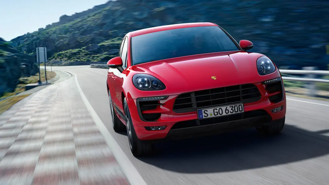 SNART MED LEDNING: En 2015-modell av Macan GTS på veien. Den neste generasjonen den populære SUV’en fra Porsche vil bli helelektrisk. SNART MED LEDNING: En 2015-modell av Macan GTS på veien. Den neste generasjonen den populære SUV’en fra Porsche vil bli helelektrisk.
