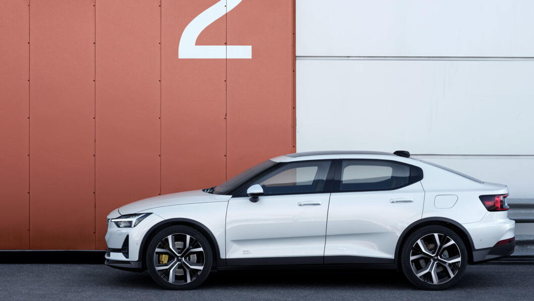 DENNE VENTER MANGE PÅ: Polestar 2 skal være på veiene fra sensommeren/høsten, ifølge de nye estimatene fra produsenten. Foto: Polestar DENNE VENTER MANGE PÅ: Polestar 2 skal være på veiene fra sensommeren/høsten, ifølge de nye estimatene fra produsenten. Foto: Polestar