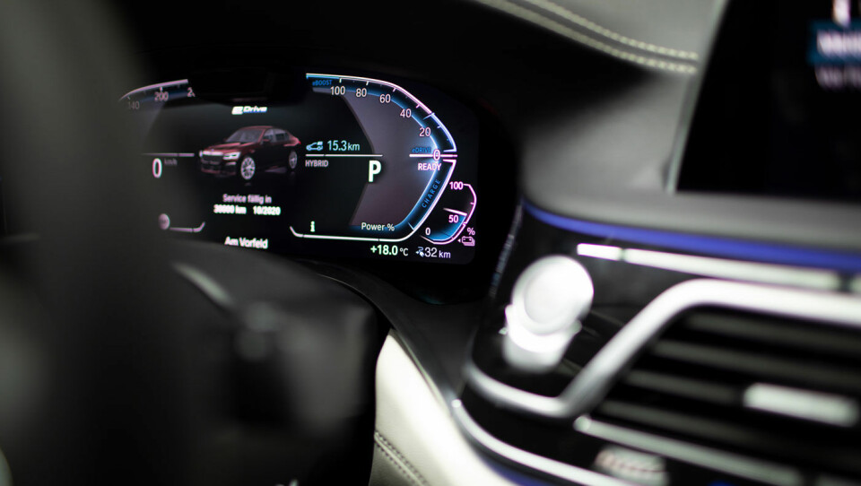ELEKTRISK: BMW kommer med tre plug-in-modeller.