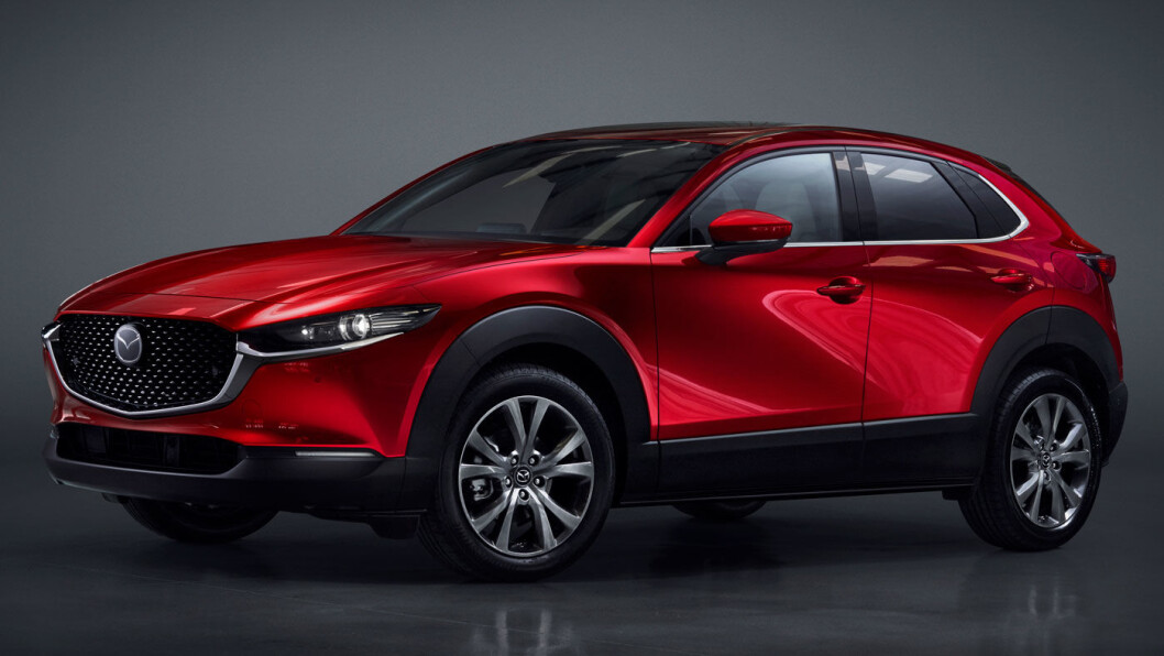 NYKOMMER: Mazda CX-30 er en kompakt SUV som kan bestilles med firehjulsdrift, men uten ledning. NYKOMMER: Mazda CX-30 er en kompakt SUV som kan bestilles med firehjulsdrift, men uten ledning.