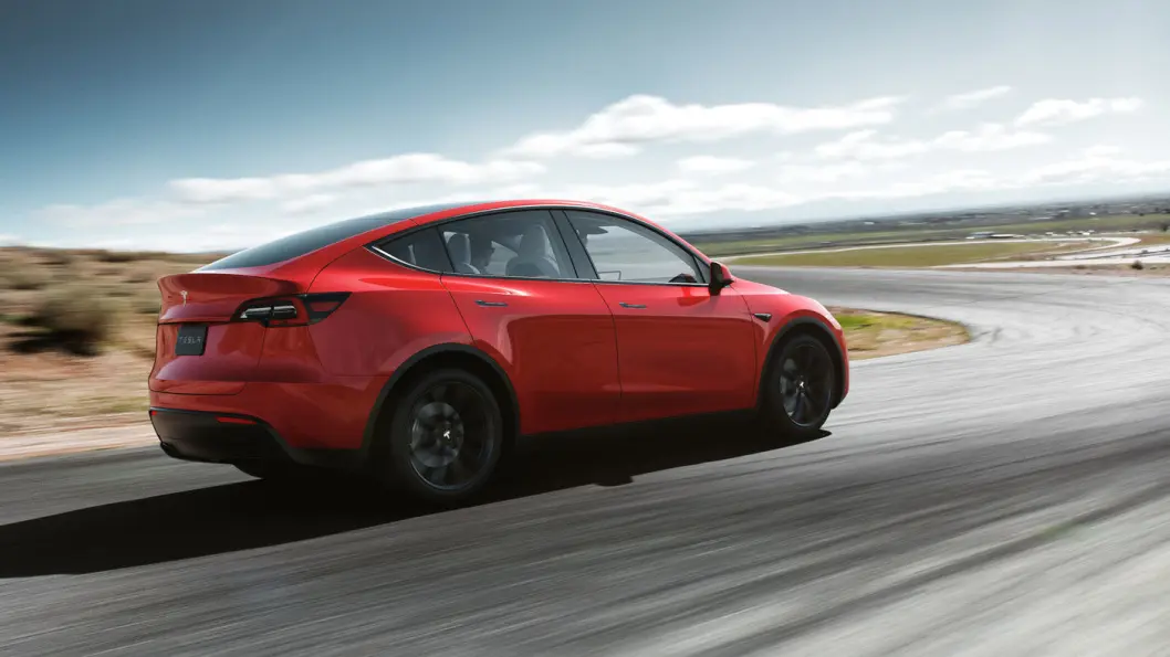 ØKER PRISENE: Tesla øker prisene for nye bestillinger med opptil nesten 12 prosent. Spesielt for den kommende Model Y avhenger mye av om du gjør endringer på reservasjonen du eventuelt har lagt inn, eller ikke. Foto: Tesla