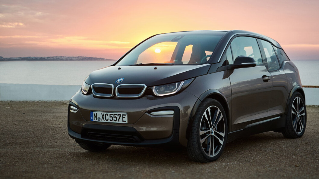 UTVIKLES: Lille i3 er BMWs elektriske stolthet. Men nå jobbes det med en ny liten elbil i samarbeid med Daimler. Foto: BMW UTVIKLES: Lille i3 er BMWs elektriske stolthet. Men nå jobbes det med en ny liten elbil i samarbeid med Daimler. Foto: BMW