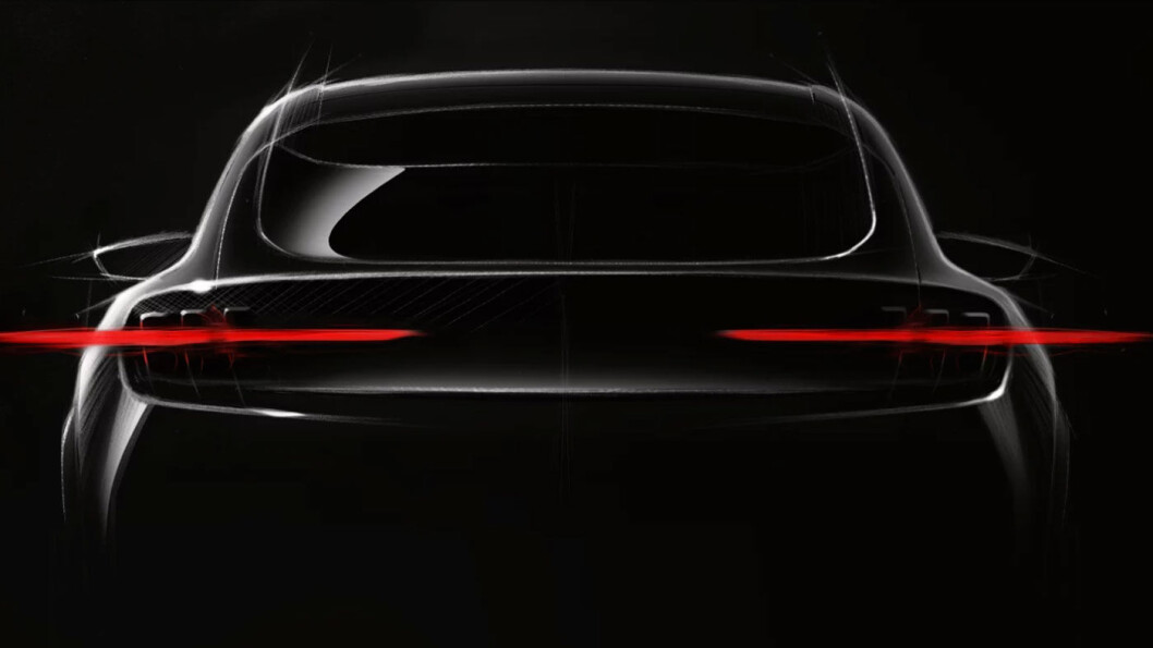 SNART KLAR: I løpet av 2020 skal vi få se denne elbilsatsingen fra Ford på veien. I følge Ford en SUV med klare trekk fra ikonet Ford Mustang. SNART KLAR: I løpet av 2020 skal vi få se denne elbilsatsingen fra Ford på veien. I følge Ford en SUV med klare trekk fra ikonet Ford Mustang.