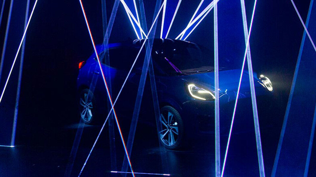 NYE PUMA: Ford skryter av god plass og et bagasjerom som inkluderer et dypt og fleksibelt oppbevaringsrom hvor eksempelvis to golfbagger kan få plass på høykant. Foto: Ford Motor NYE PUMA: Ford skryter av god plass og et bagasjerom som inkluderer et dypt og fleksibelt oppbevaringsrom hvor eksempelvis to golfbagger kan få plass på høykant. Foto: Ford Motor