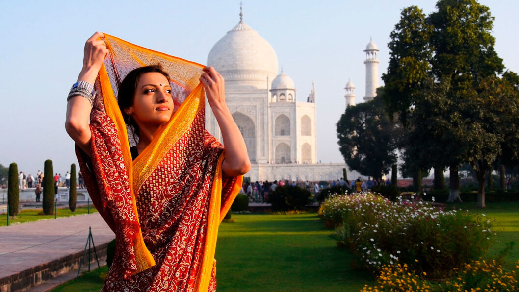 VAKRE TAJ MAHAL: Vi opplever det fantastiske mausoleet både på kveldstid og når solen står opp og farger det rosa. Foto: iStock VAKRE TAJ MAHAL: Vi opplever det fantastiske mausoleet både på kveldstid og når solen står opp og farger det rosa. Foto: iStock