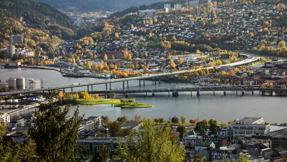 MÅ BETALE SELV Bilistene i Drammensregionen, Norges femte største tettsted, må betale det meste av bypakken for regionen selv. Foto: Peta Chow