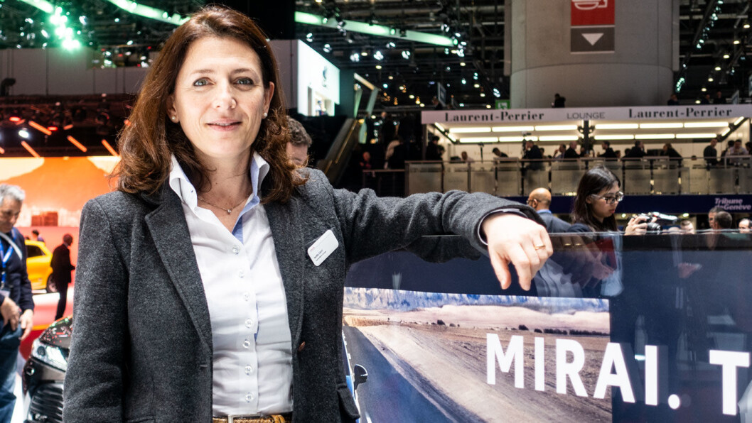 LANGTIDSPLAN: Isotta Cerri er sentral i Toyotas hydrogensatsing. – På et vis handler det ikke så mye om å skape en bilmodell som gir økonomisk fortjeneste, som å berede grunnen for denne teknologien i et lengre perspektiv, sier hun. Foto: Peter Raaum LANGTIDSPLAN: Isotta Cerri er sentral i Toyotas hydrogensatsing. – På et vis handler det ikke så mye om å skape en bilmodell som gir økonomisk fortjeneste, som å berede grunnen for denne teknologien i et lengre perspektiv, sier hun. Foto: Peter Raaum
