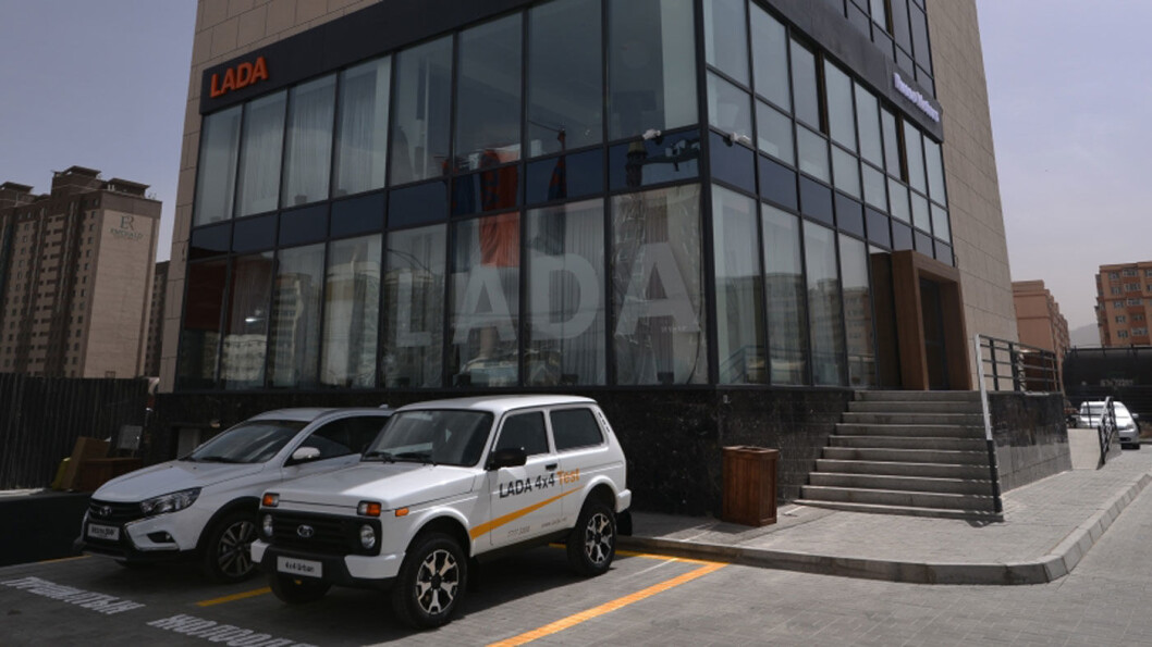 SHOWROOM: Lada utvider med ny butikk i den mongolske hovedstaden. SHOWROOM: Lada utvider med ny butikk i den mongolske hovedstaden.