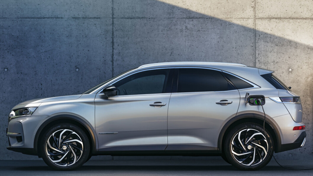 NYKOMMER: DS 7 er snart på veien som ladbar hybrid med firehjulsdrift. Med en ok startpris kan dette bli en modell som gjør DS mer synlig på norske veier. NYKOMMER: DS 7 er snart på veien som ladbar hybrid med firehjulsdrift. Med en ok startpris kan dette bli en modell som gjør DS mer synlig på norske veier.