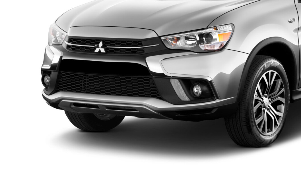BEST SOM NY: Nybilgaranti har større verdi enn garanti fra bruktbilforhandler, fastslår Forbrukerklageutvalget, etter klage fra en kjøper av en brukt Mitsubishi Outlander. Her er fronten på 2019-utgaven av Outlander Sport. BEST SOM NY: Nybilgaranti har større verdi enn garanti fra bruktbilforhandler, fastslår Forbrukerklageutvalget, etter klage fra en kjøper av en brukt Mitsubishi Outlander. Her er fronten på 2019-utgaven av Outlander Sport.