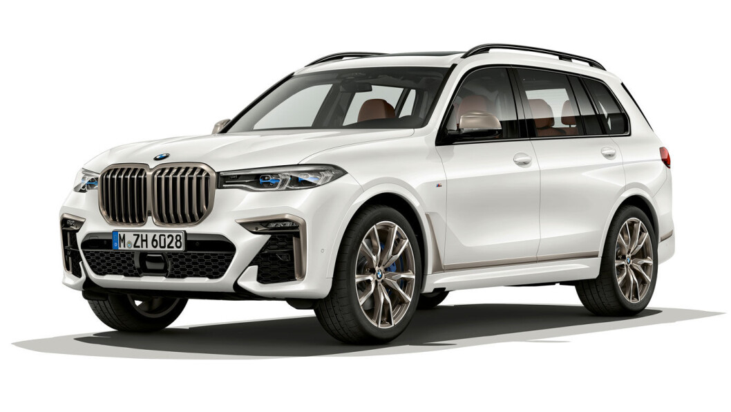 RASK KOLOSS: Store BMW X7 akselererer fra 0-100 på under 5 sekunder, men først må du legge nesten to millioner på bordet. RASK KOLOSS: Store BMW X7 akselererer fra 0-100 på under 5 sekunder, men først må du legge nesten to millioner på bordet.