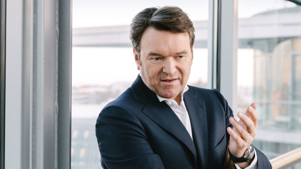 MENER ALVOR: Liten tvil om at Audi har alvorlige elbilambisjoner. Nå signaliserer konsernsjef Bram Schot at selv Audi TT skal over på strøm. Foto: Audi MENER ALVOR: Liten tvil om at Audi har alvorlige elbilambisjoner. Nå signaliserer konsernsjef Bram Schot at selv Audi TT skal over på strøm. Foto: Audi