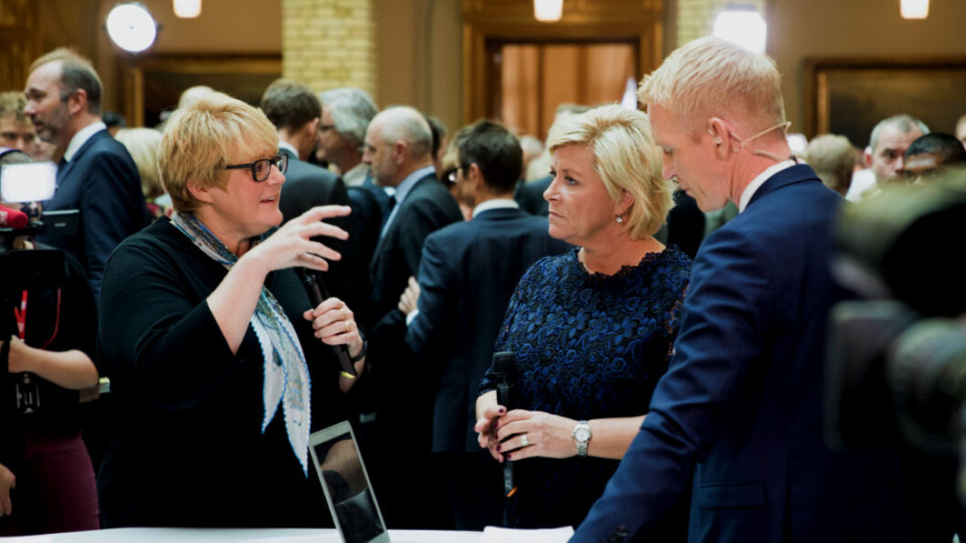 TRØNDERBOM: Trønder og statsråd Trine Skei Grande (t.v.) kaster glans over tilstelningen når regjeringen tirsdag signerer ny byvekstavtale med Trondheim. Foto: Stortinget TRØNDERBOM: Trønder og statsråd Trine Skei Grande (t.v.) kaster glans over tilstelningen når regjeringen tirsdag signerer ny byvekstavtale med Trondheim. Foto: Stortinget