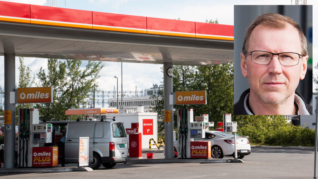 DRIVSTOFFEKSPERT: Få kan mer om drivstoff- og motorteknologi enn Knut Skårdalsmo. Foto: Peter Raaum DRIVSTOFFEKSPERT: Få kan mer om drivstoff- og motorteknologi enn Knut Skårdalsmo. Foto: Peter Raaum