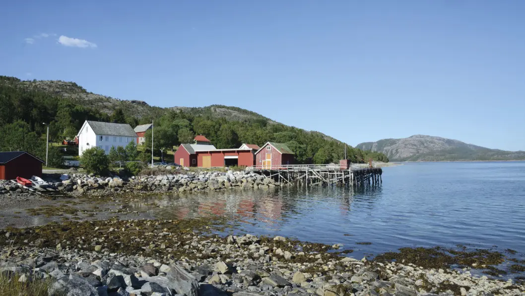 YTRE NAMDAL: Via Hofles fergekai i Nærøy kommune, kommer du ut til de ytre delene av Namdalskysten. Foto: Per Roger Lauritzen YTRE NAMDAL: Via Hofles fergekai i Nærøy kommune, kommer du ut til de ytre delene av Namdalskysten. Foto: Per Roger Lauritzen