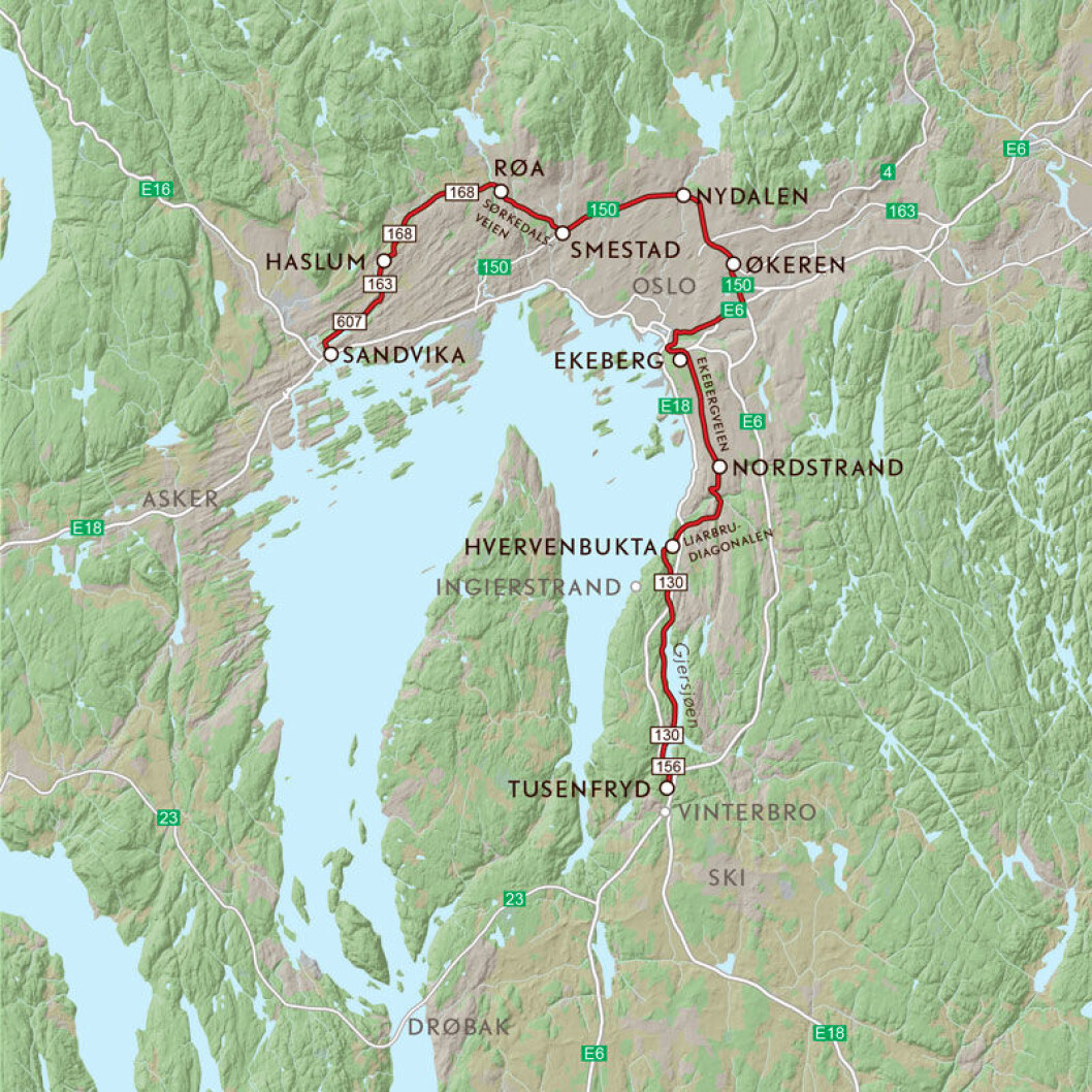 VEIFAKTA: Denne ruta starter i Oppegård og følger Gamle Mossevei fra der E6 og E18 skiller lag nord for Tusenfryd. Den fortsetter på Ljansbrukveien inn i Oslo og går over på Herregårdsveien til Ljabruveien. Så svinger den inn på Ekebergveien som den følger helt til Valhallveien ned til E6. Videre går turen langs Ringveien til Smestadkrysset og på FV168 forbi Røa og inn i Bærum til Øverlandskrysset. Derfra på FV163, Dragveien og Stasjonsveien til E18 ved Blommenholm. Strekningen er ca 53 km og kjøretiden er 1 time og 20 minutter, ifølge NAF Ruteplanlegger. VEIFAKTA: Denne ruta starter i Oppegård og følger Gamle Mossevei fra der E6 og E18 skiller lag nord for Tusenfryd. Den fortsetter på Ljansbrukveien inn i Oslo og går over på Herregårdsveien til Ljabruveien. Så svinger den inn på Ekebergveien som den følger helt til Valhallveien ned til E6. Videre går turen langs Ringveien til Smestadkrysset og på FV168 forbi Røa og inn i Bærum til Øverlandskrysset. Derfra på FV163, Dragveien og Stasjonsveien til E18 ved Blommenholm. Strekningen er ca 53 km og kjøretiden er 1 time og 20 minutter, ifølge NAF Ruteplanlegger.