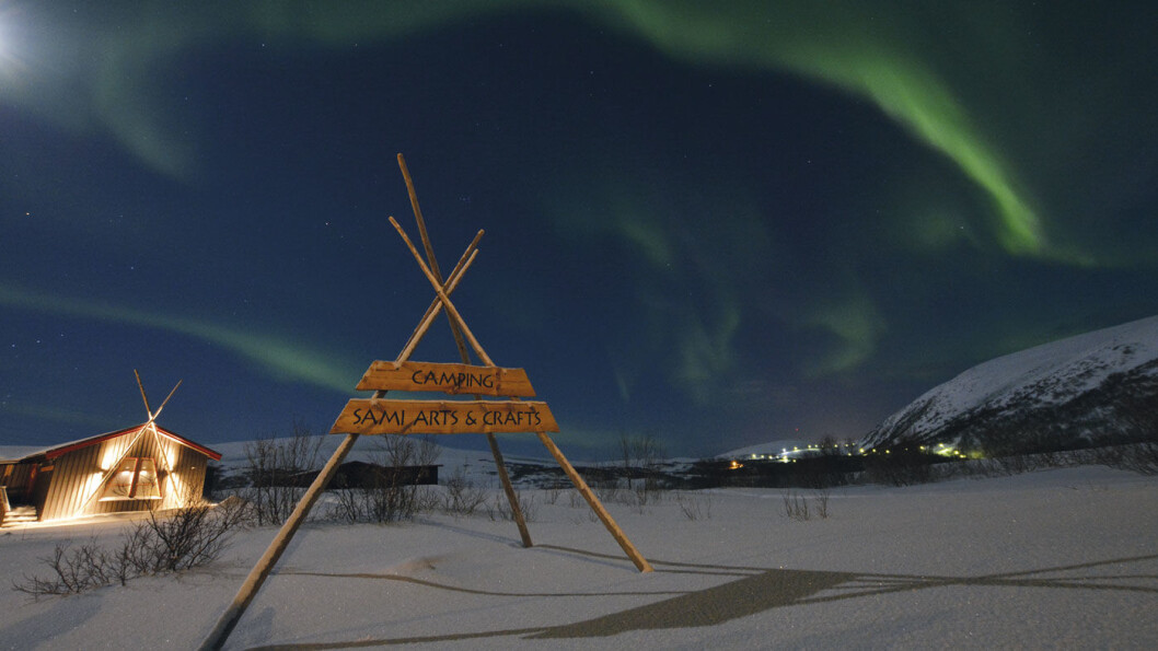 AURORA POLARIS: Stadig flere turister drar til Finnmark midtvinters for å oppleve nordlyset. Foto: Kirsti Krogh AURORA POLARIS: Stadig flere turister drar til Finnmark midtvinters for å oppleve nordlyset. Foto: Kirsti Krogh