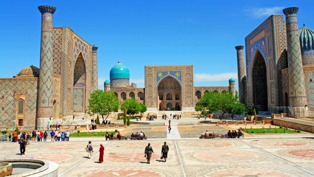 VERDENS VAKRESTE BY: Det var Samarkand kjent som, og Registan-plassen er kanskje noe av det som imponerer mest. VERDENS VAKRESTE BY: Det var Samarkand kjent som, og Registan-plassen er kanskje noe av det som imponerer mest.