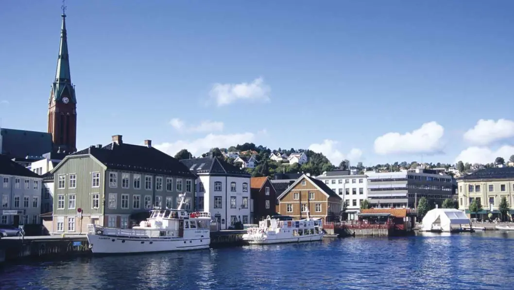 ARENDAL SENTRUM: Pollen i Arendal er et fint stoppested på en tur langs kysten. © Foto: Per Roger Lauritzen ARENDAL SENTRUM: Pollen i Arendal er et fint stoppested på en tur langs kysten. © Foto: Per Roger Lauritzen