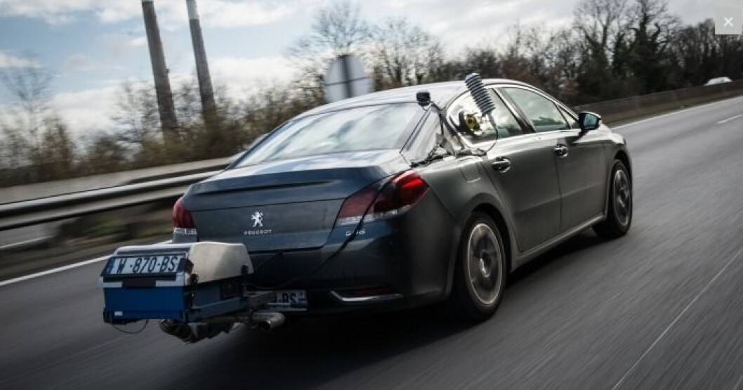 40 % HØYERE: Forbruket under virkelig kjøring på landeveien er 40 prosent høyere enn fabrikkenes offisielle EU-tall, sier Peugeot. Foto: Peugeot 40 % HØYERE: Forbruket under virkelig kjøring på landeveien er 40 prosent høyere enn fabrikkenes offisielle EU-tall, sier Peugeot. Foto: Peugeot