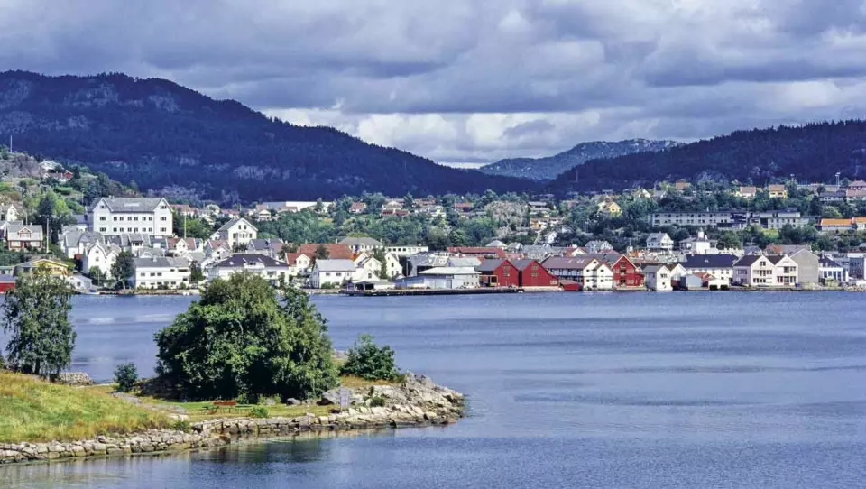 HOLLENDERBYEN: Siste sørlandsby på strekningen mot Rogaland er trivelige Flekkefjord. © Foto: Per Roger Lauritzen