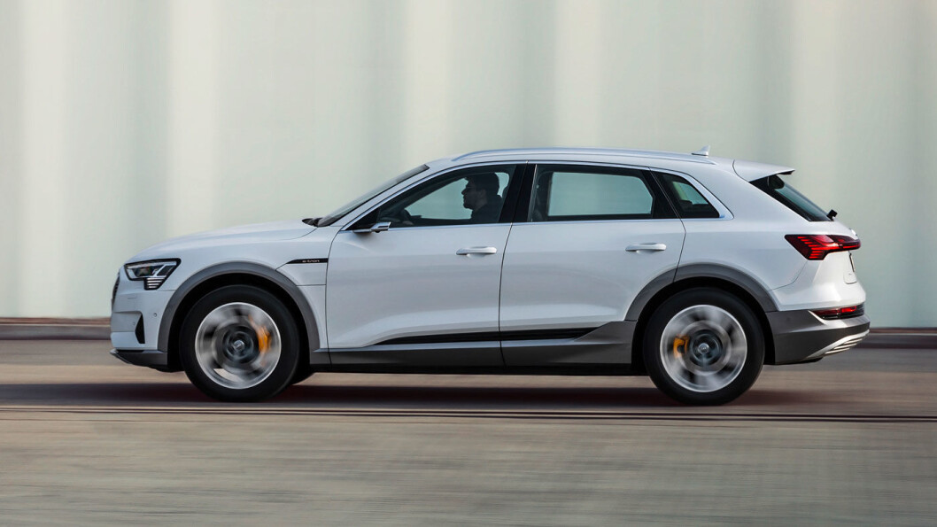 LILLEBROR: De første Audi e-tron 50 quattro-modellene kommer for levering før jul. Foto: Audi AG LILLEBROR: De første Audi e-tron 50 quattro-modellene kommer for levering før jul. Foto: Audi AG
