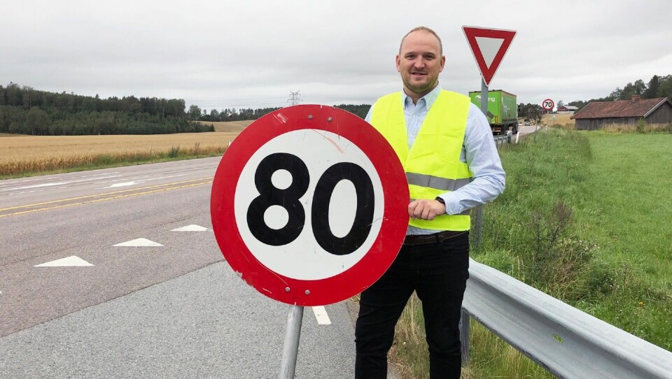 MER FART: Jon Georg Dale og Fremskrittspartiet vil ha høyere fart på veiene. Foto: Frøydis Tornøe, Samferdselsdepartementet