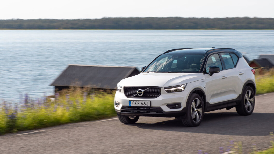VOLVO-SØSTER: Volvo XC40 kommer også i batterielektrisk versjon i løpet av året. Dette er grunnleggende samme bil som Polestar 2. VOLVO-SØSTER: Volvo XC40 kommer også i batterielektrisk versjon i løpet av året. Dette er grunnleggende samme bil som Polestar 2.
