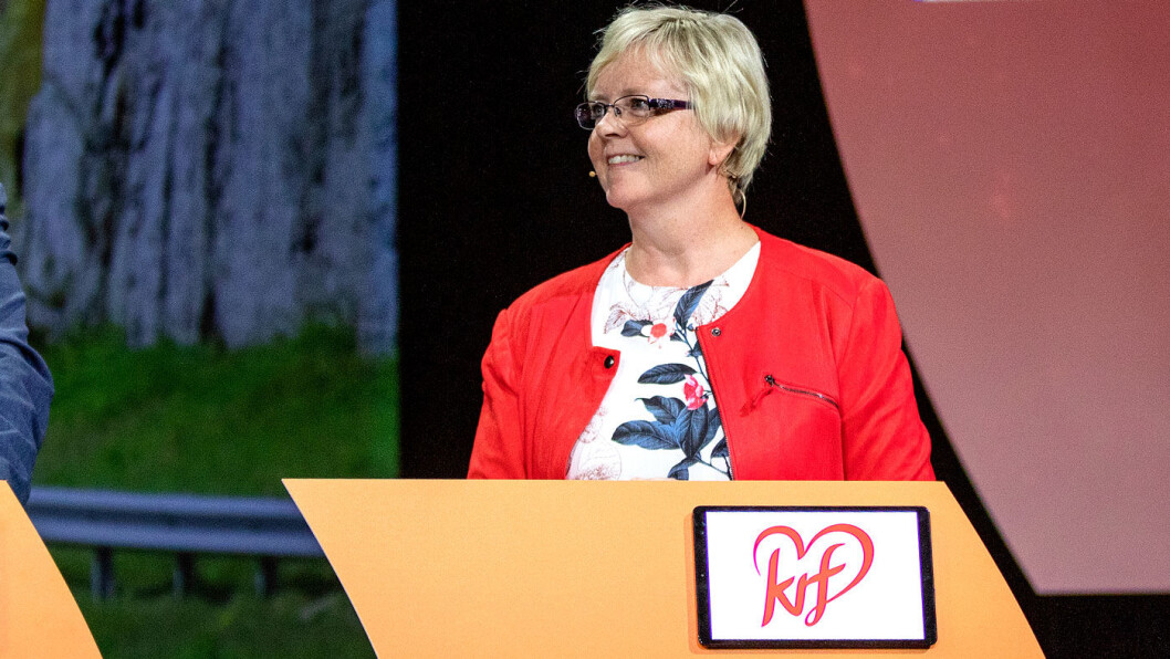 ENIGHET: Fylkesordfører Solveig Ege Tengesdal (KrF) kunne onsdag presentere enighet om ny bymiljøpakke – med halv bomavgift for elbiler. Foto: Tomm W. Christiansen ENIGHET: Fylkesordfører Solveig Ege Tengesdal (KrF) kunne onsdag presentere enighet om ny bymiljøpakke – med halv bomavgift for elbiler. Foto: Tomm W. Christiansen