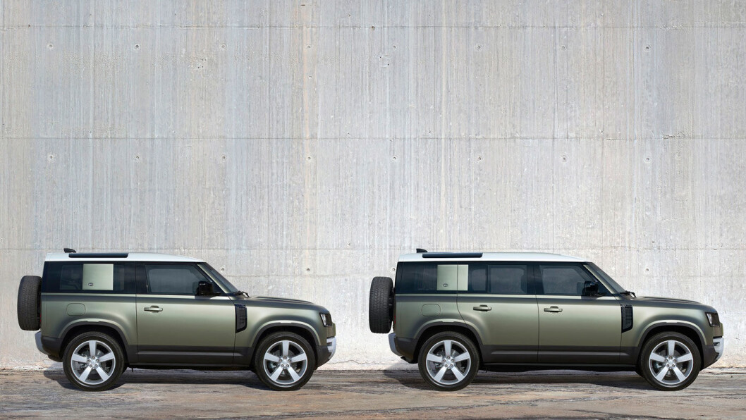 UNG OG TØFF: Nye Land Rover Defender er en moderne bil med umiskjennelige trekk fra ikoniske modeller. Den kommer i to lengder (90 og 110) og med en rekke setekonfigurasjoner. UNG OG TØFF: Nye Land Rover Defender er en moderne bil med umiskjennelige trekk fra ikoniske modeller. Den kommer i to lengder (90 og 110) og med en rekke setekonfigurasjoner.