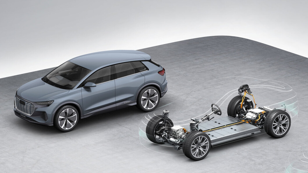GJENNOMLYST: Dette er MEB-plattformen som Q4 bygges på. Prototypen vises foreløpig med 22 tommers dekk, regn med at bilen i produksjonsklar utgave er nærmere 19 tommer som e-tron. Foto: Audi AG GJENNOMLYST: Dette er MEB-plattformen som Q4 bygges på. Prototypen vises foreløpig med 22 tommers dekk, regn med at bilen i produksjonsklar utgave er nærmere 19 tommer som e-tron. Foto: Audi AG