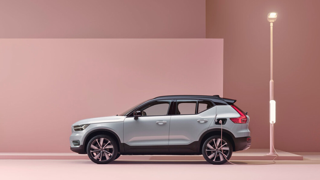 ENDELIG KLAR: Omsider kan Volvo presentere sin elektriske SUV XC40. Over 7000 nordmenn har meldt sin interesse for bilen, som kommer med firehjulsdrift og mulighet for tilhengerfeste. Foto: Volvo Car ENDELIG KLAR: Omsider kan Volvo presentere sin elektriske SUV XC40. Over 7000 nordmenn har meldt sin interesse for bilen, som kommer med firehjulsdrift og mulighet for tilhengerfeste. Foto: Volvo Car